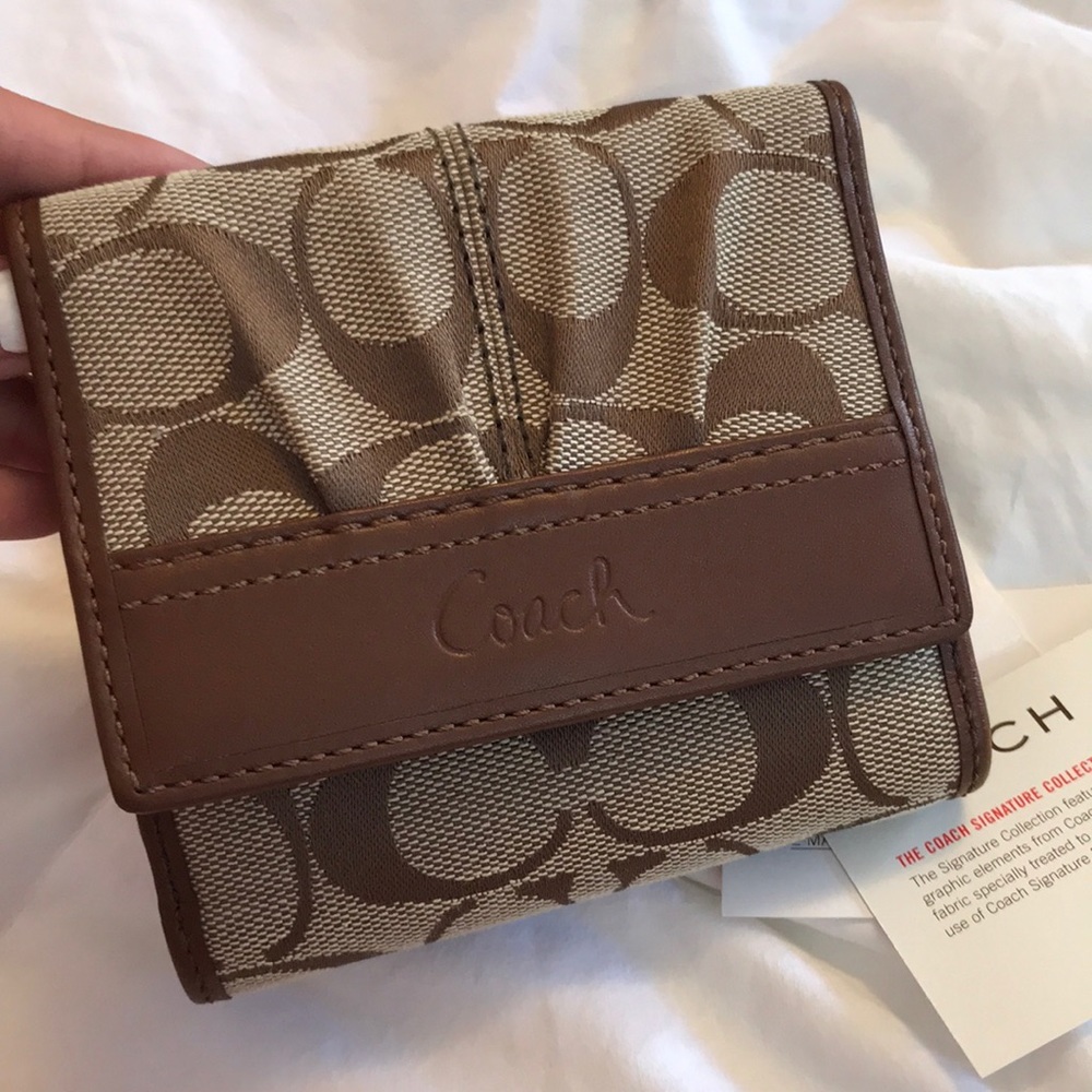 Coach Wallet - Picture 2 of 5